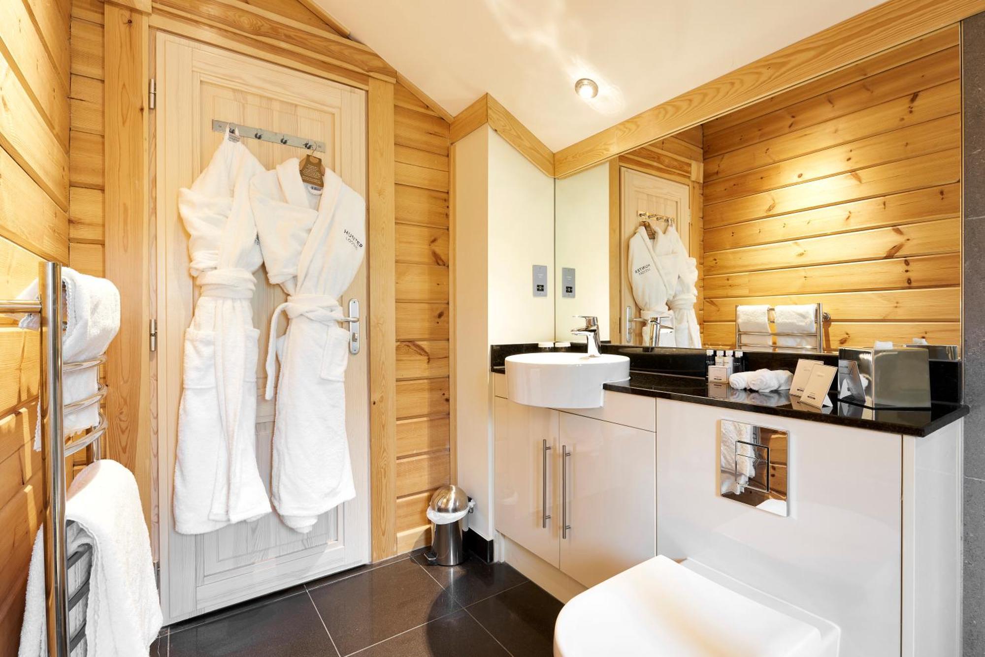 Resort Hunter By Celtic Manor *